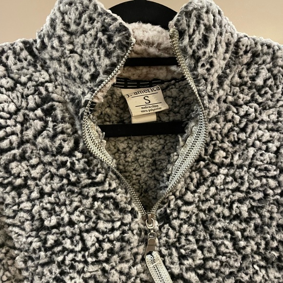 J. America wubby fleece quarter-zip pullover - Picture 3 of 6